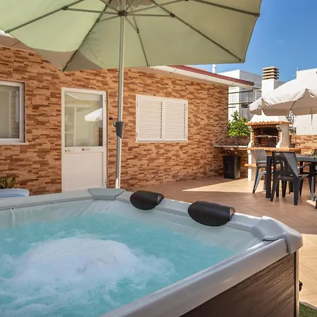 Διαμέρισμα Zurrinha Holidays Whit Jacuzzi *
