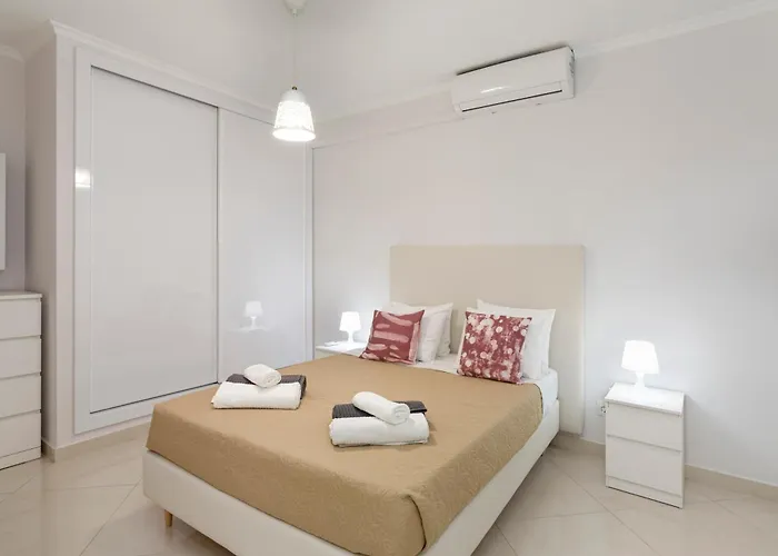 Zurrinha Holidays Whit Jacuzzi Apartamento *