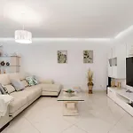 Zurrinha Holidays Whit Jacuzzi Appartamento