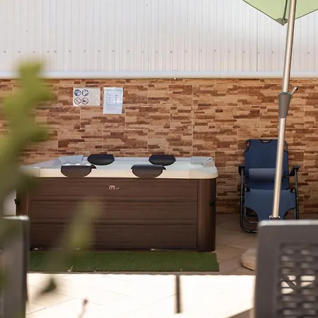 Zurrinha Holidays Whit Jacuzzi * 쿼테이라