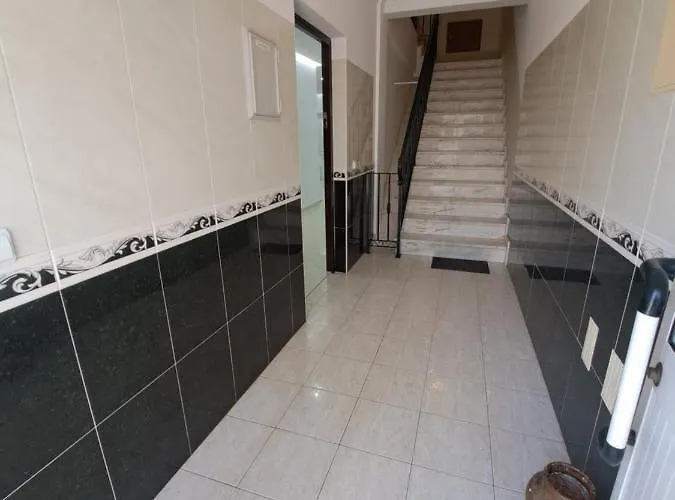 Zurrinha Holidays Whit Jacuzzi Apartment Quarteira