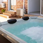 Zurrinha Holidays Whit Jacuzzi 아파트